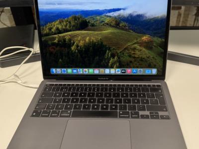 Apple MacBook Air M1 13"