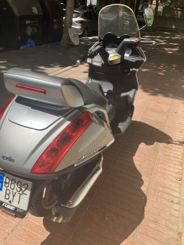 Aprilia (Vespa) Scooter, Roller 500 ccm