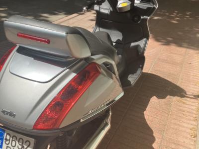 Aprilia (Vespa) Scooter, Roller 500 ccm