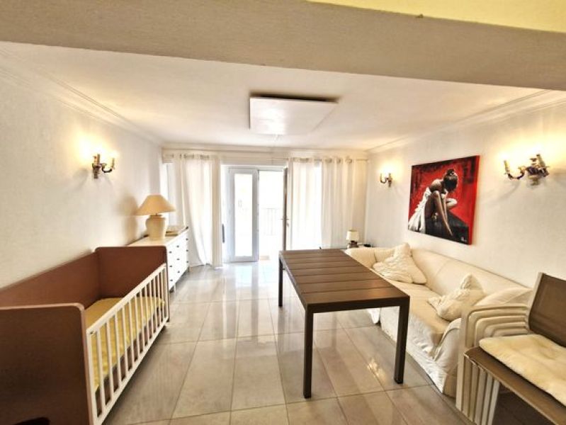 Apartamento con vistas al mar en Arenal