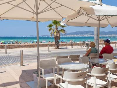 Apartamento con vistas al mar en Arenal