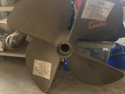 Propulsores de superficie Arneson