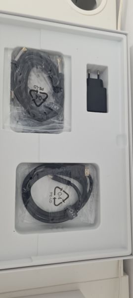 ARZOPA 16,1 Zoll Monitor