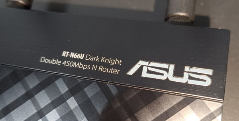 Asus Router RT-N66U Dark Knight