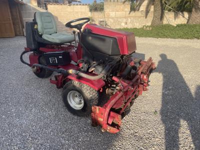 Cortacésped montado para grandes superficies