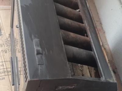 Ausgezeichneter *Spartherm*. Holzkamineinsatz aus Gusseisen.