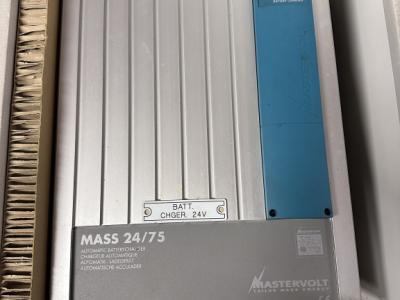 Cargador automático de batería