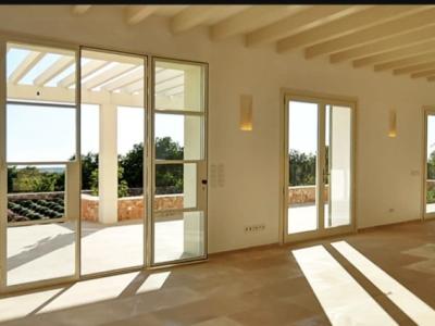 Avantgarde und Natur: Luxusvilla mit Panoramablick zwischen Porto Colom und Manacor