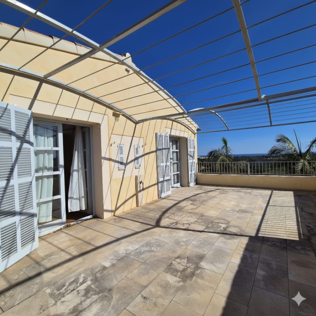 Avantgarde und Natur: Luxusvilla mit Panoramablick zwischen Porto Colom und Manacor