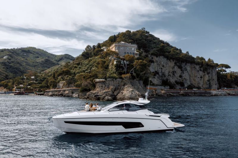 Busco comprar AZIMUT ATLANTIS 45 a particular