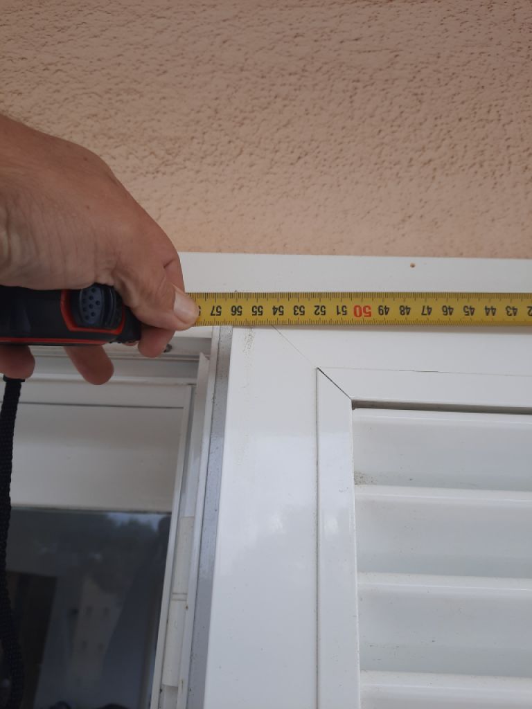 4-piece balcony shutter door