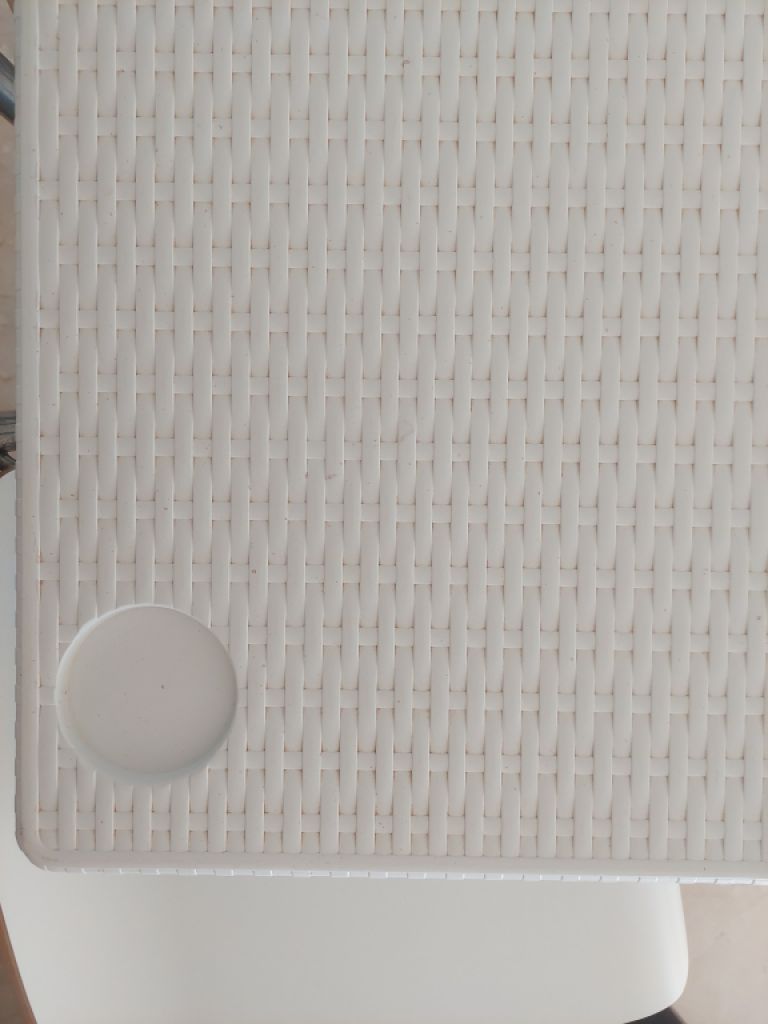 Mesa de balcón blanca plegable