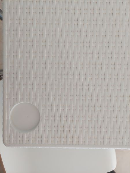 Mesa de balcón blanca plegable