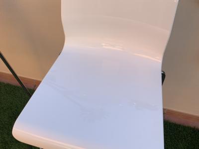 Taburetes de bar Ikea Glenn blanco brillante