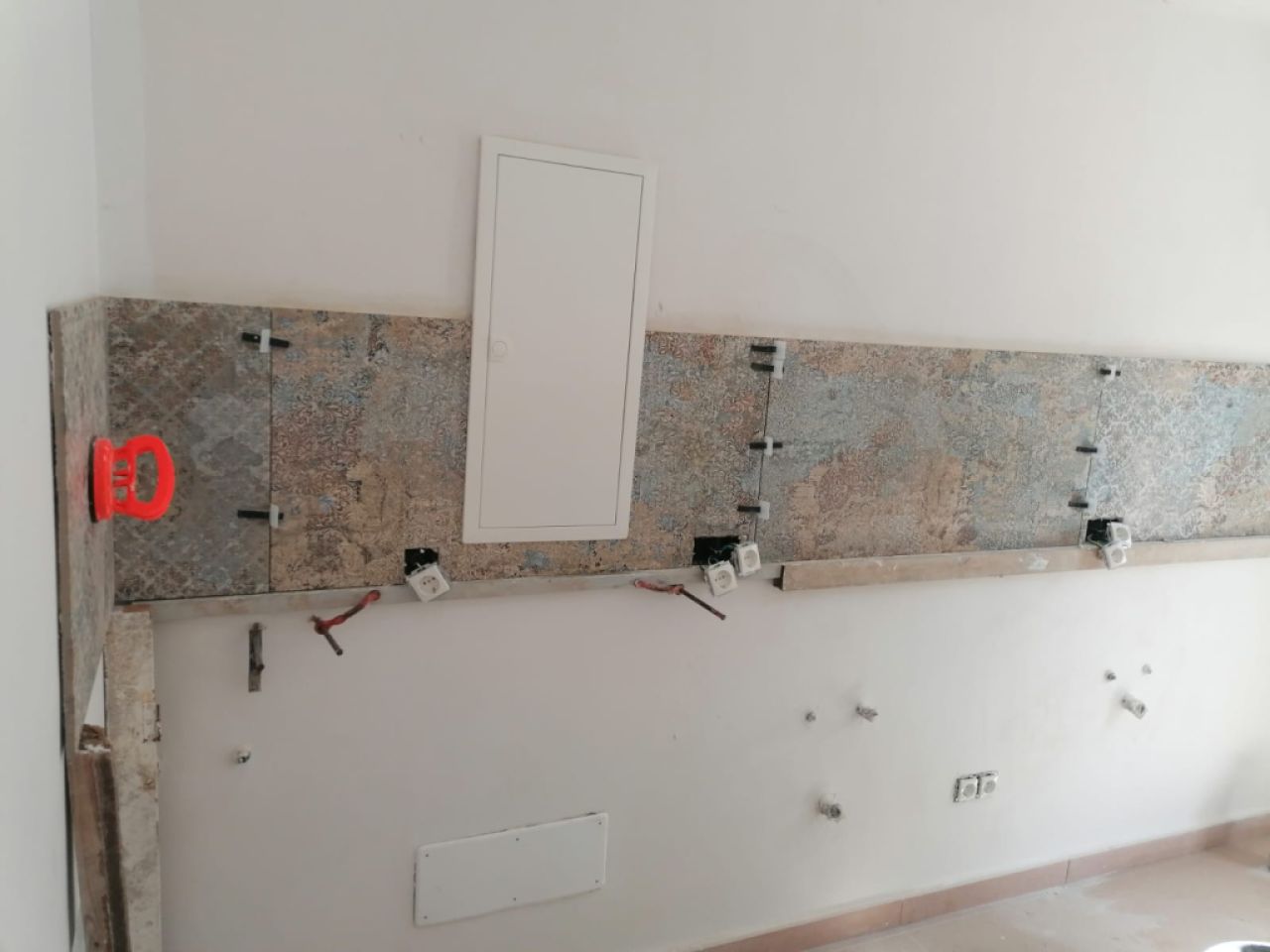 Bau, Steinverkleidung etc.