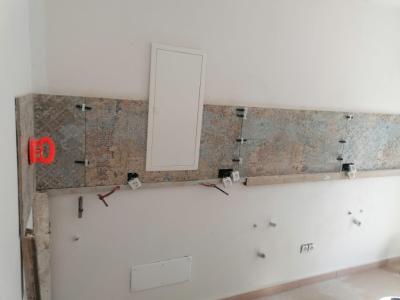 Construcción, forro de piedras etcc