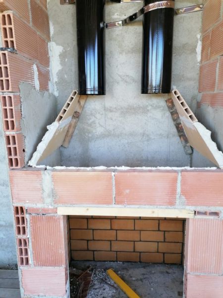 Construcción, forro de piedras etcc