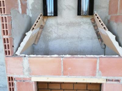 Construcción, forro de piedras etcc