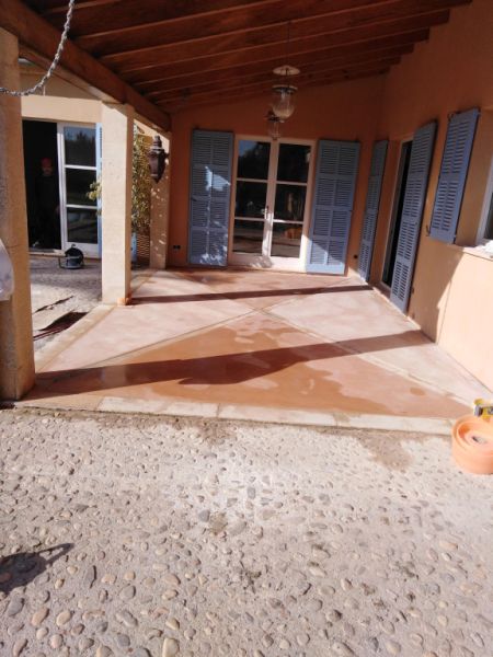 Construcción y reformas en general.