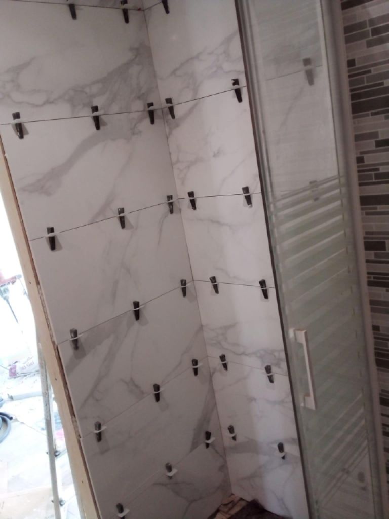 Bauprofi für Wohnungsbau und Renovierungen