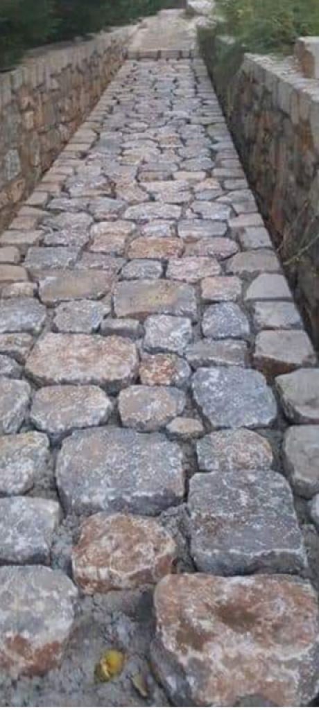 Bauwesen Zimmermannsdecken aus Holz und Aluminium