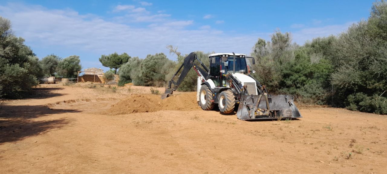 Bauwesen Zimmermannsdecken aus Holz und Aluminium