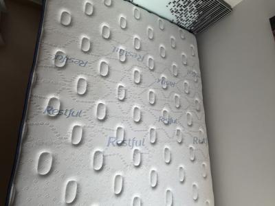 Cama 1,40 m x 1,90 m ¡NUEVA!