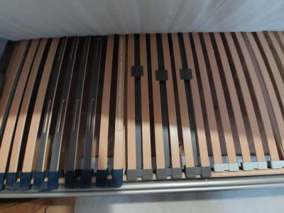 Bett aus Edelstahl,  Sonderanfertigung