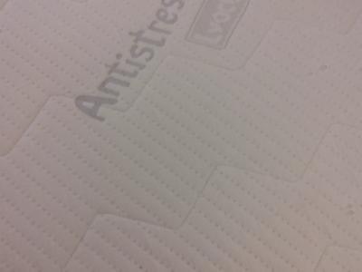 Cama con colchón 90 x 190