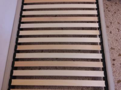 Cama con colchón 90 x 190