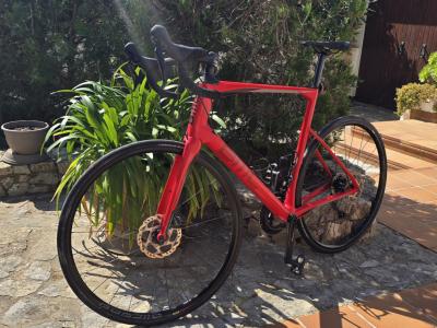 BMC - Road bike for 'big guys' frame size 61 cm