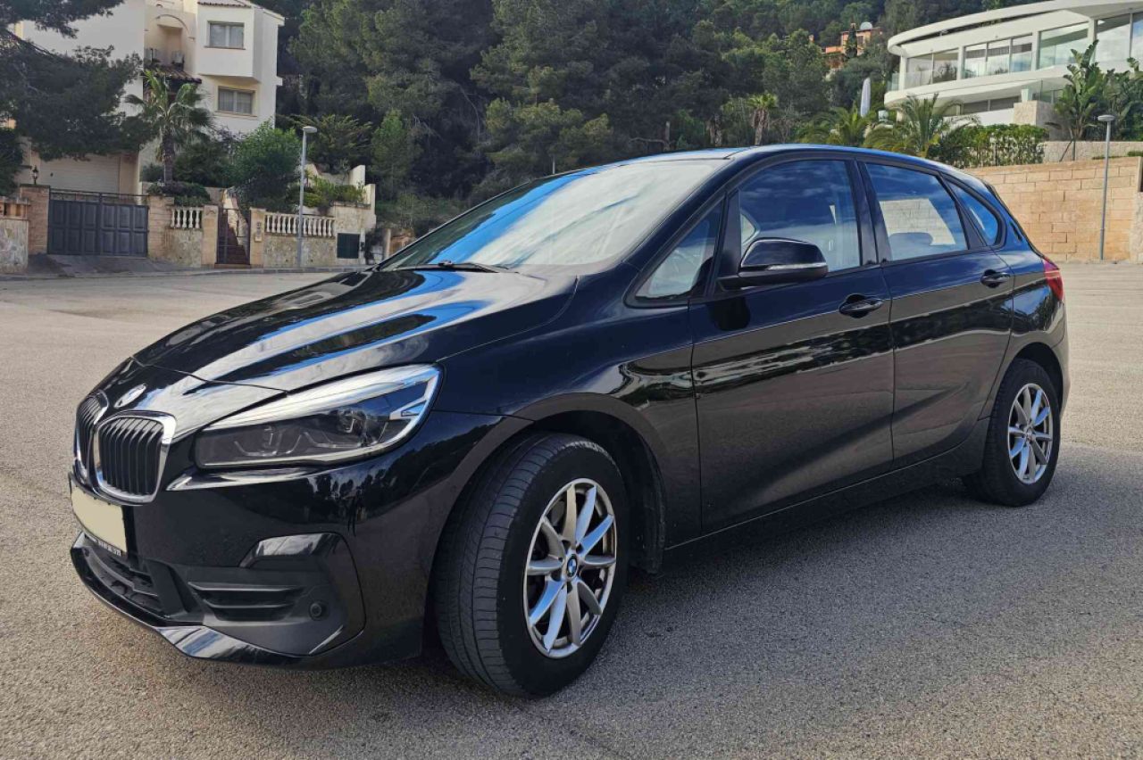 BMW 218d Active Tourer (2018) – Spanisches Kennzeichen – Top gepflegt