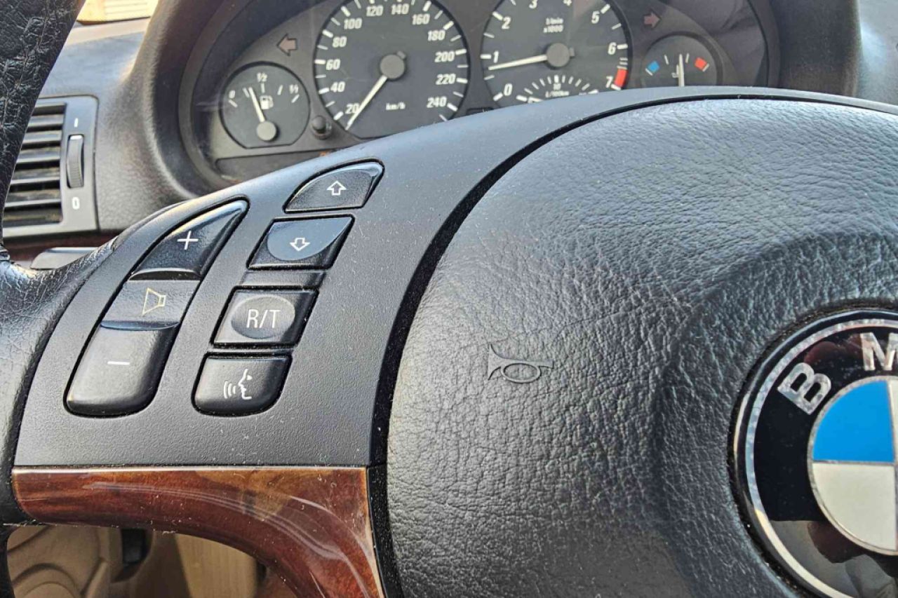 BMW 325Ci Cabrio (2005) – Spanische Zulassung – Top gepflegt – 7.990 € VB