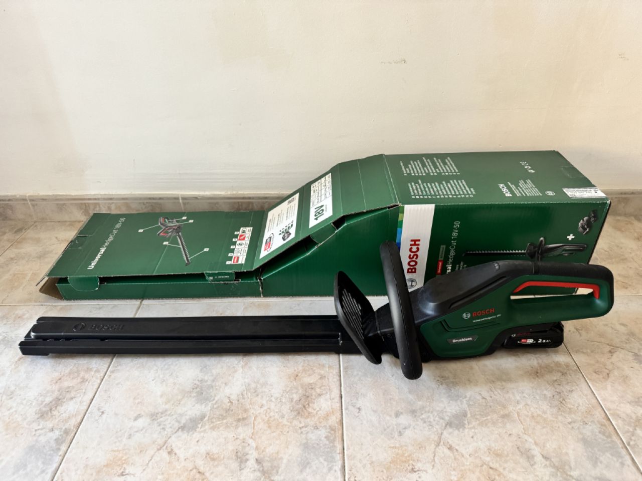 Cortasetos a batería Bosch