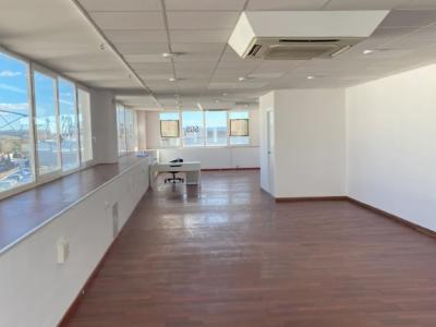 Espacio de oficina aprox. 90 m² en alquiler