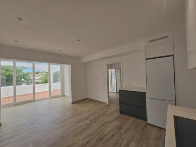 Cala Dor - Stylisches Apartment, neue Geräte, XXL Terrasse und Wintergarten, Strand fußläufig