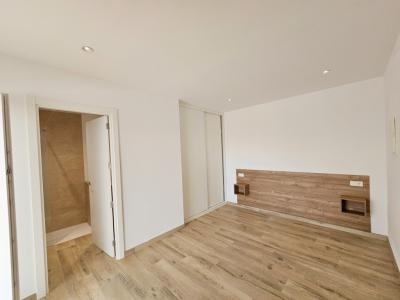 Cala Dor - Stylisches Apartment, neue Geräte, XXL Terrasse und Wintergarten, Strand fußläufig