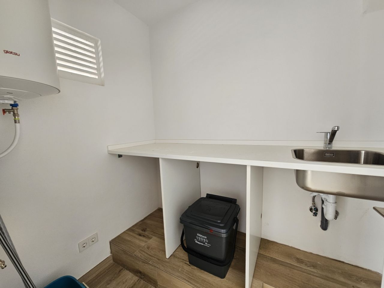 Cala Dor - Stylisches Apartment, neue Geräte, XXL Terrasse und Wintergarten, Strand fußläufig