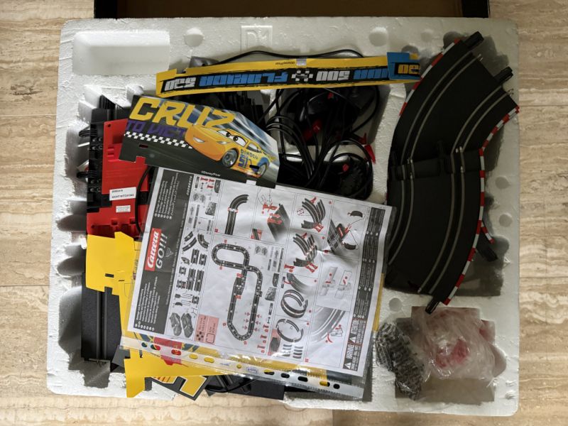 Carrera Go Ferrari Power y Cars