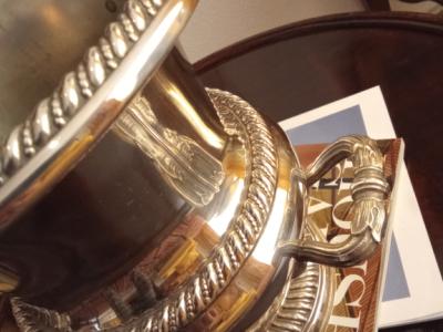 Enfriador de champán procedente de propiedad aristocrática – acero inoxidable, altura 24 cm!