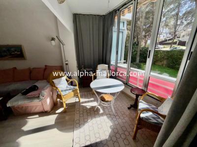 COSTA DE LA CALMA: Komplett sanierte ERDGESCHOSS-WOHNUNG mit 1 SZ in ruhiger Hausgemeinschaft