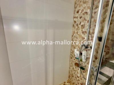 COSTA DE LA CALMA: Komplett sanierte ERDGESCHOSS-WOHNUNG mit 1 SZ in ruhiger Hausgemeinschaft