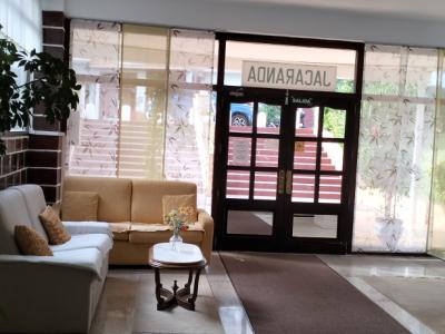 COSTA DE LA CALMA (SANTA PONSA): Renovierungsbedürftiges Studio fussläufig zum Strand