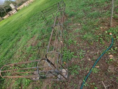 Sofá sofá de hierro forjado para terraza o jardín