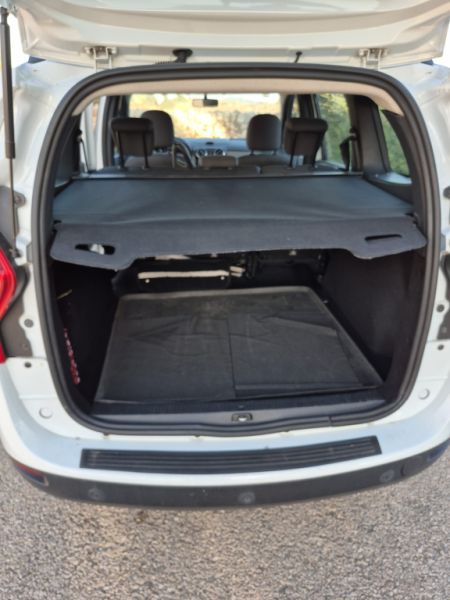 Dacia Lodgy Lauréate dCi 90 ec - ITV NEW