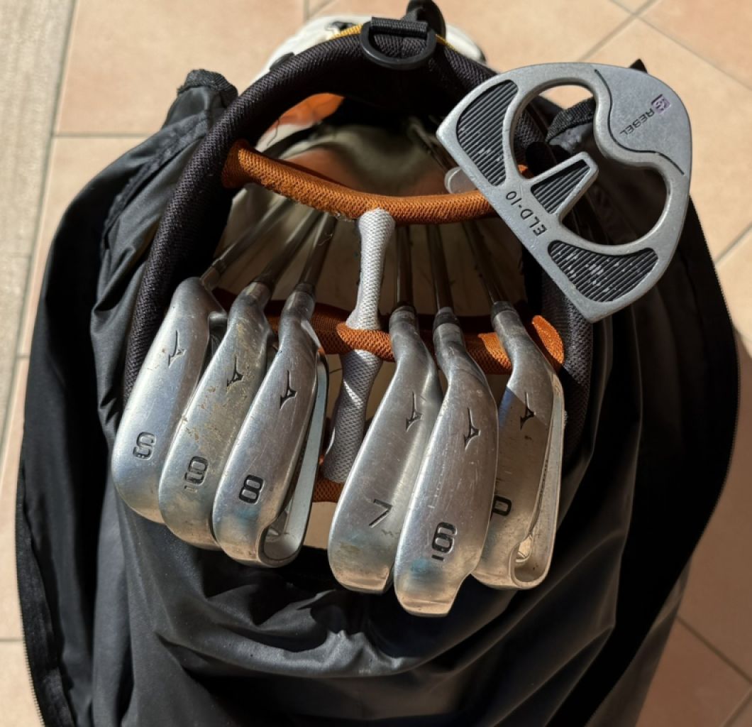 Bolsa de golf para mujer con juego completo de palos incl. varios drivers