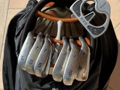 Bolsa de golf para mujer con juego completo de palos incl. varios drivers