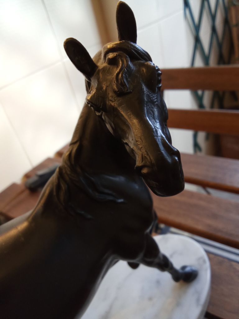 Decorative Bronze Horse Lamp – Table Lamp on Carrara Marble Base from Aristocratic Ownership.