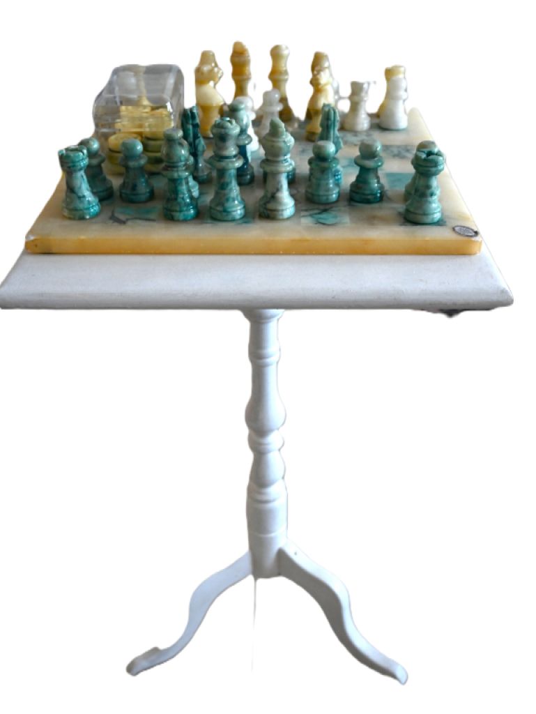Juego de ajedrez decorativo de alabastro italiano