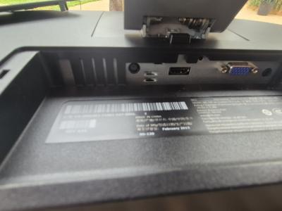 Monitor Dell PC S2415H